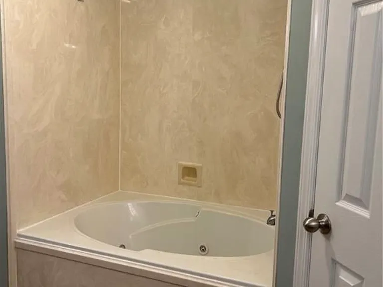 6611 Madison Arras Ct — Photo 8