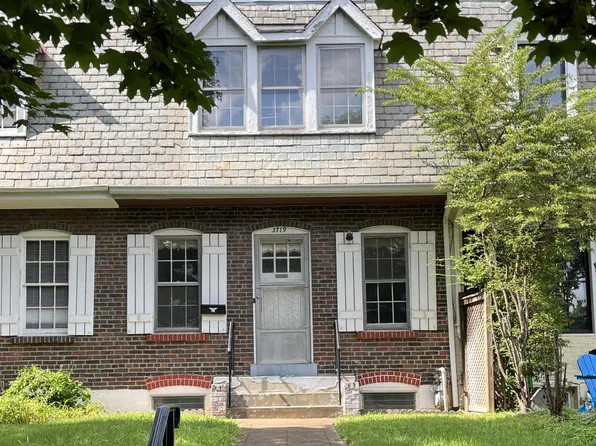 3719 S S St NW, Washington, DC 20007
