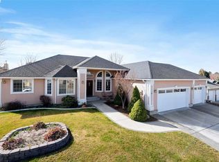 4310 Hilltop Dr, Pasco, WA