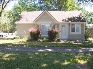 1320 Scott Lake Rd, Waterford, MI 48328