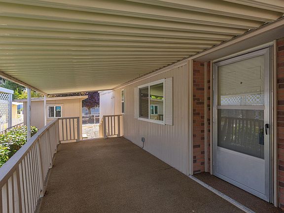 4th image of 2351 SW Webster Rd