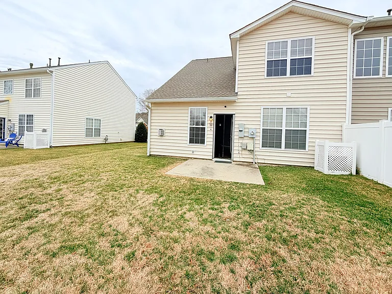 850 Parkland Pl #1 — Photo 10