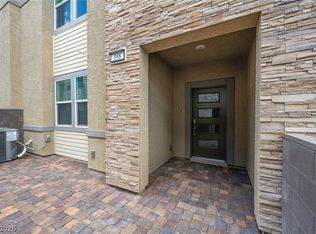 358 Francis Peak Dr, Henderson, NV 89015