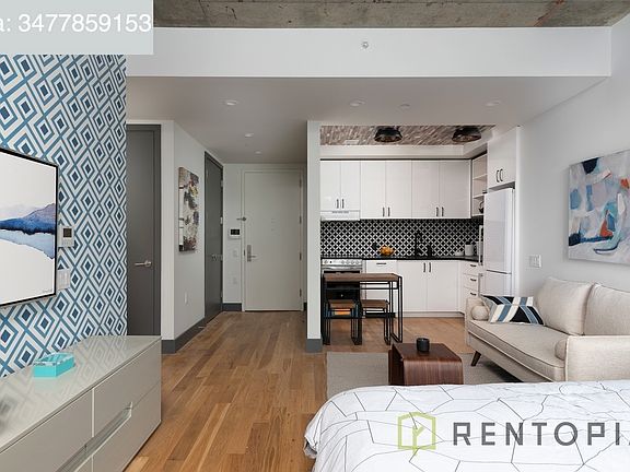 2nd image of 340 Evergreen Ave #372
