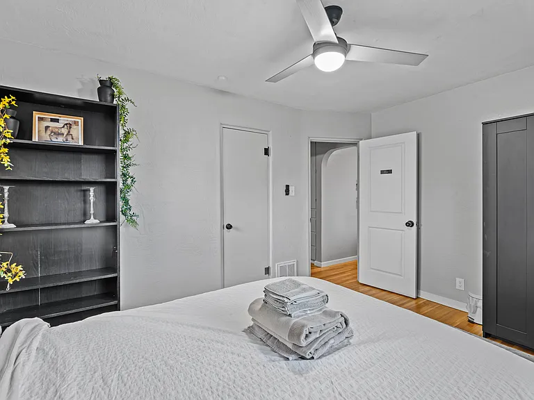 4908 Burton Ave SE — Photo 2