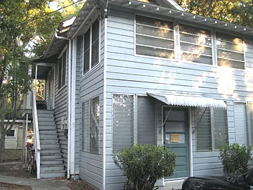 309 NW 11th St