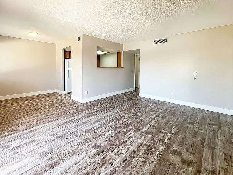 616 S Hardy Dr #210 — Photo 4