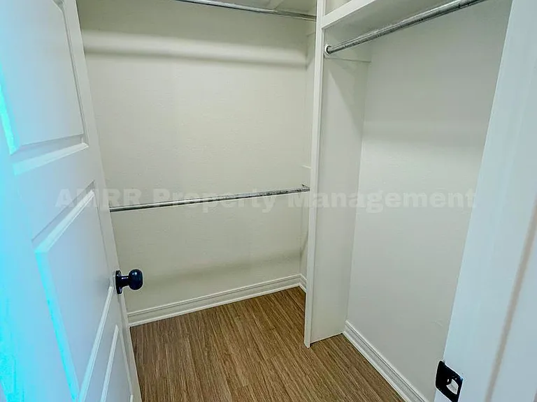 1309 Sioux Pl — Photo 12