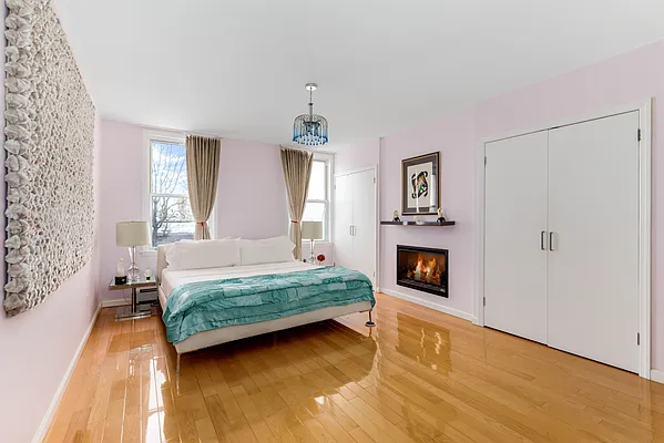 Sold by Douglas Elliman | media 6
