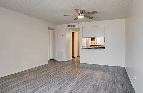 Floor plan 2BED 2 BATHS