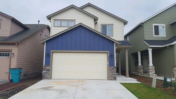 1st image of 7641 NE 62nd St