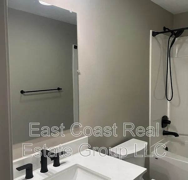 18061 Crampton Ln — Photo 22