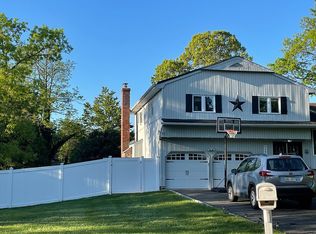 103 Gail Ct, East Northport, NY 11731