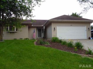 9808 W Lake Lancelot Dr, Mapleton, IL 61547
