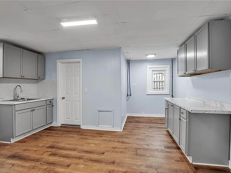 147 Gorton St — Photo 12