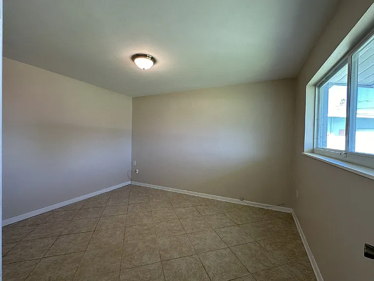 835 Conreid Dr NE — Photo 20