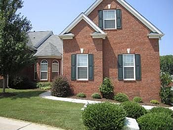 1st image of 200 Claremore Dr