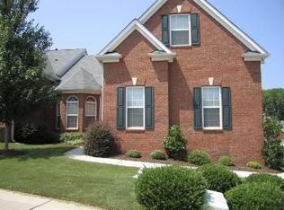 200 Claremore Dr, Woodstock, GA