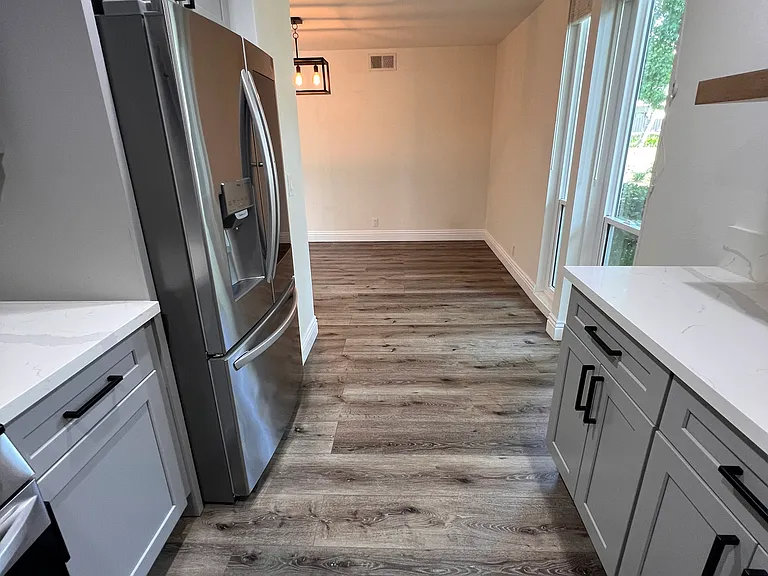 31568 Agoura Rd #6 — Photo 51