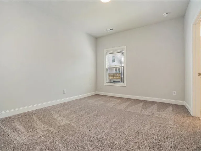 106 Basil St — Photo 19