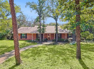 309 Ridgecrest Cir, Denton, TX 76205