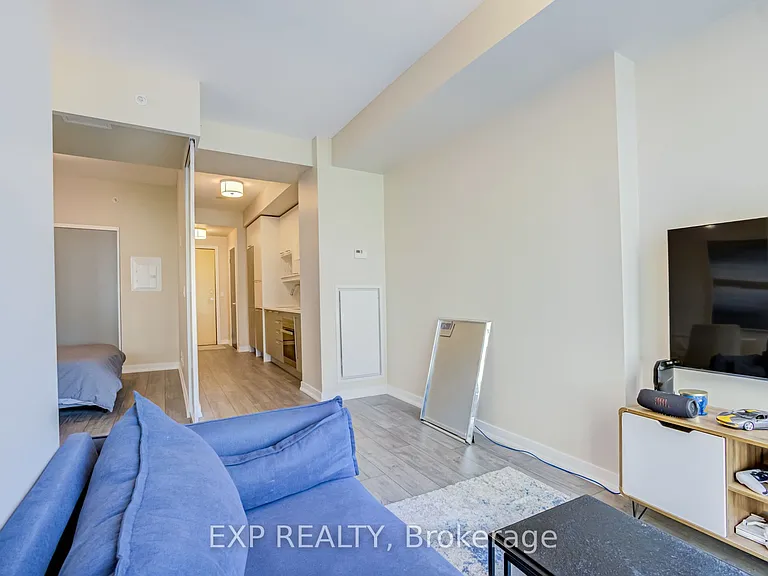 199 Richmond St W #303 — Photo 21