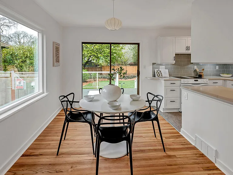 808 W Armour St — Photo 25