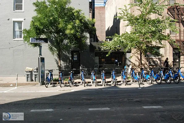 Rented by Metropolitan Property Group | media 63