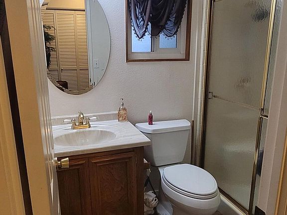4th image of 4711 S Woodland Street