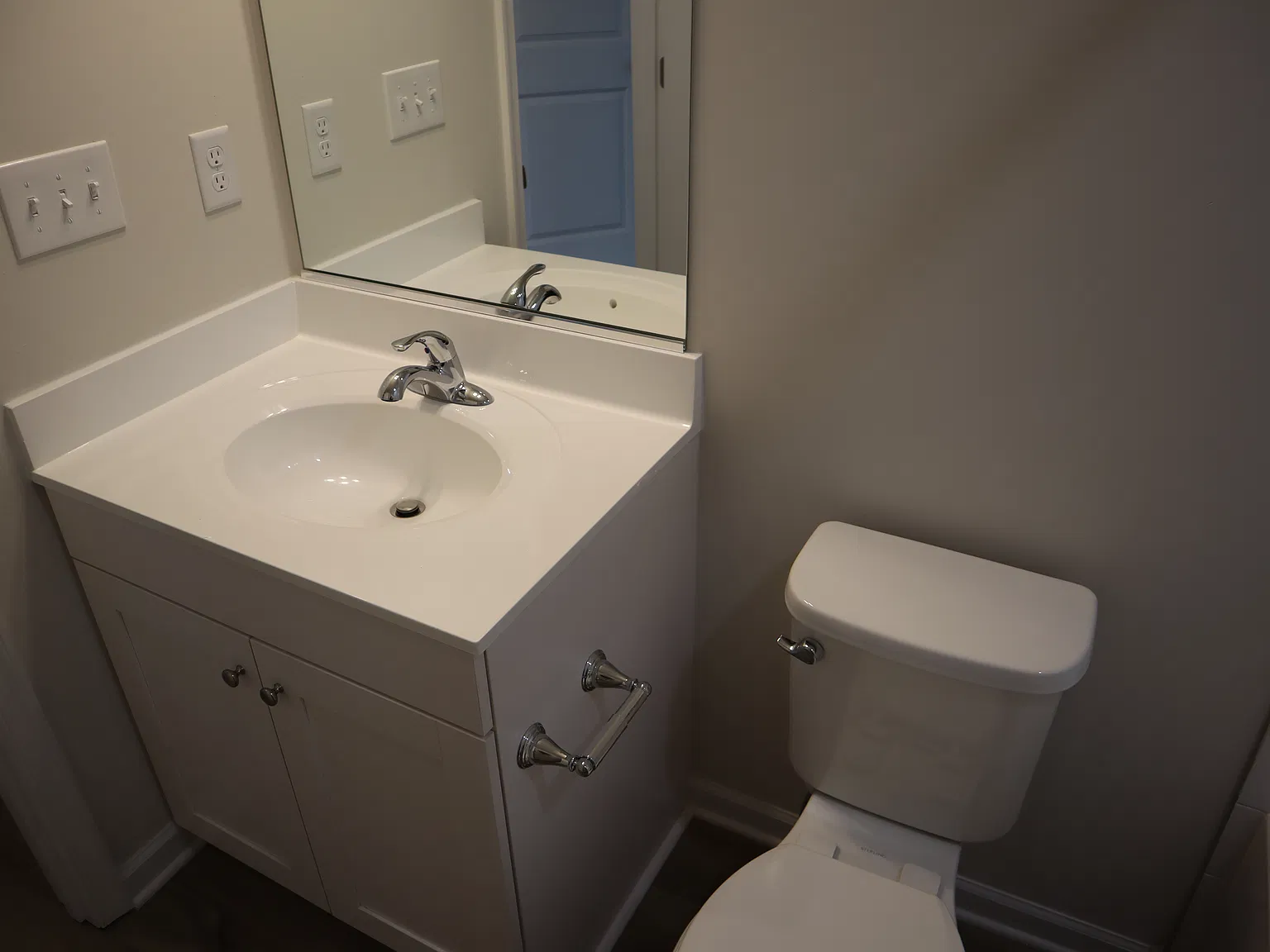 3 bed, 1687 sqft, $2,649 — Photo 4