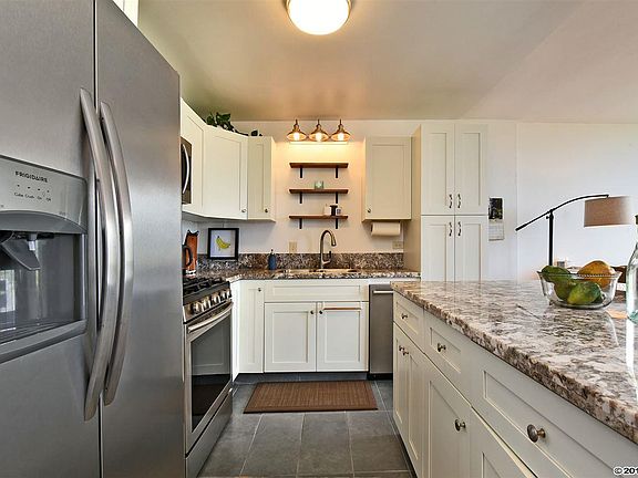 2nd image of 493 Pio Dr APT 205