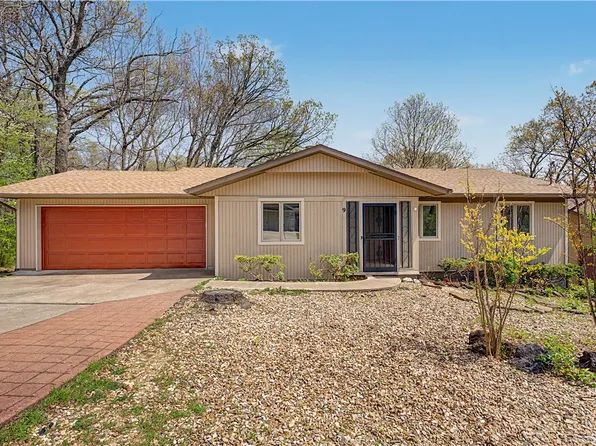 9 Minton Ln, Bella Vista, AR 72715