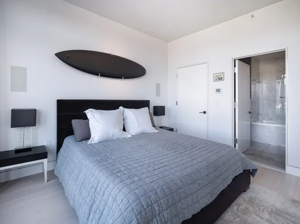 11-24 31st Avenue image 10 of 24