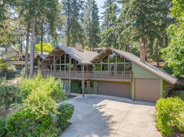 2815 City View St, Eugene, OR 97405