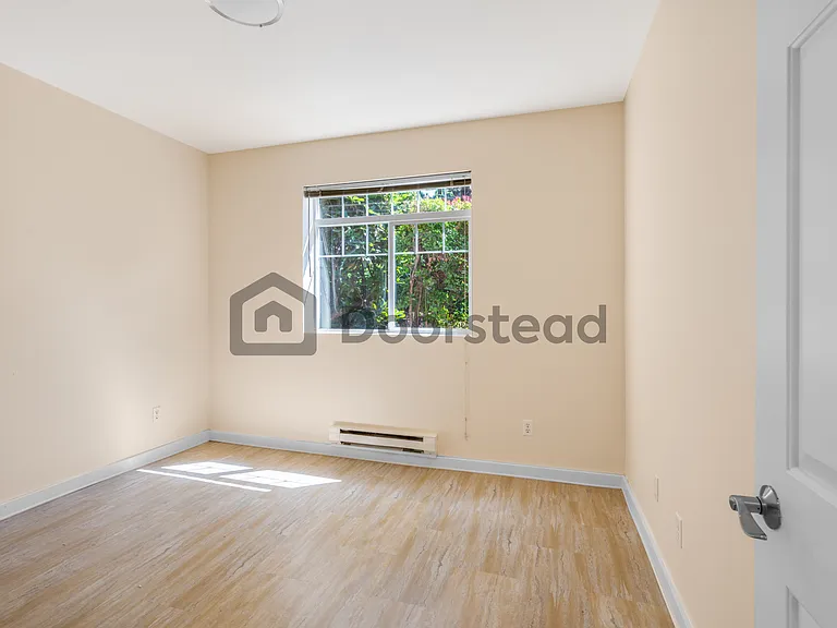 18930 Bothell Everett Hwy #H103 — Photo 5