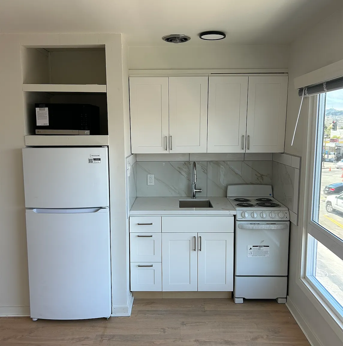 1 bed, 550 sqft, $2,995 — Photo 4