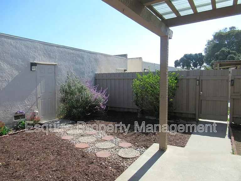 2951 Isle Way #C — Photo 2