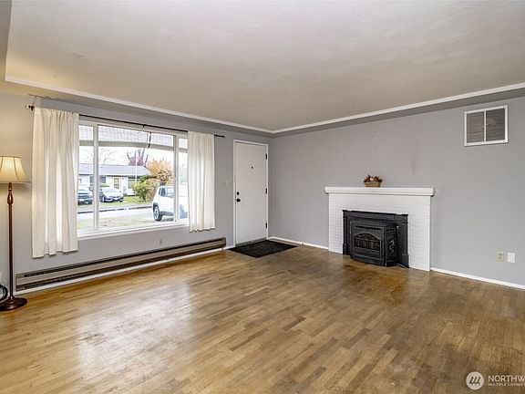 5th image of 8429 East E Street
