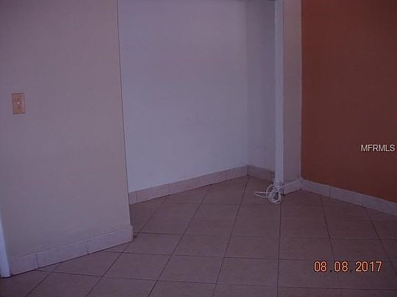 5th image of 205 Pine Violet Ct APT 101