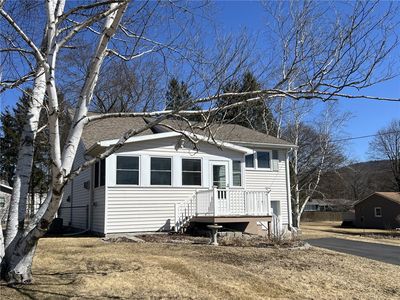 1 Foothill Rd, Elmira, NY, 14903