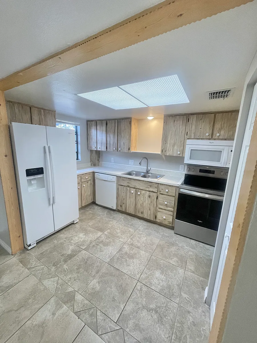 Building Photo - 5640 Ferguson Ct #2109