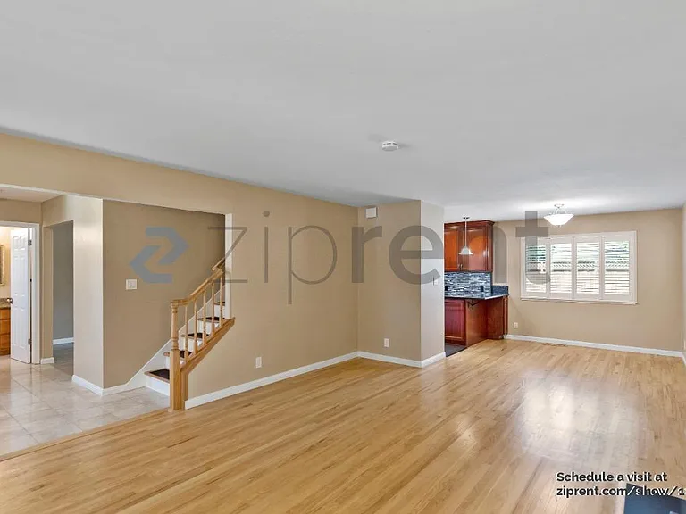 1602 Saint Regis Dr — Photo 6