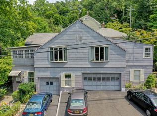 73 Clubhouse Rd, Tuxedo Park, NY 10987