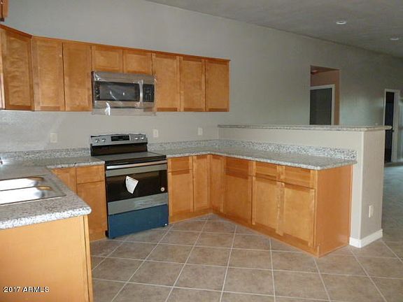 KITCHEN-pic 1
