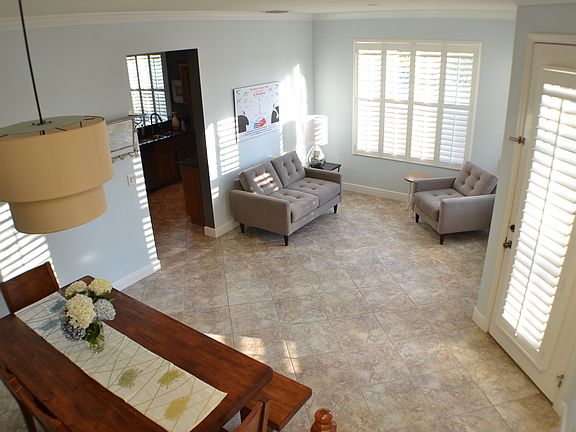 Dining & Formal Living Room