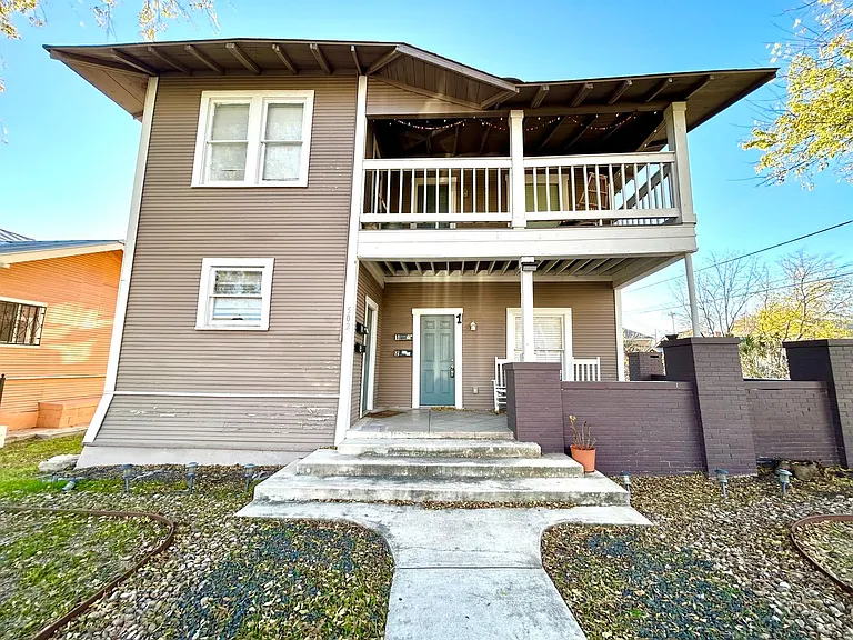 502 E Laurel — Photo 16