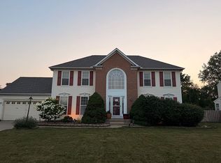 35008 Clear Creek Dr, North Ridgeville, OH 44039