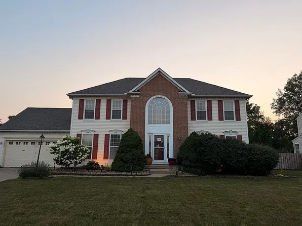 35008 Clear Creek Dr, North Ridgeville, OH 44039