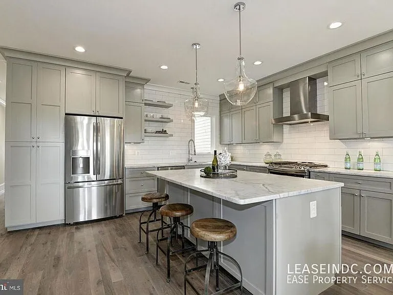 1232 I St NE #2 — Photo 5