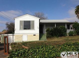 160 Valencia Dr, Vista, CA 92083